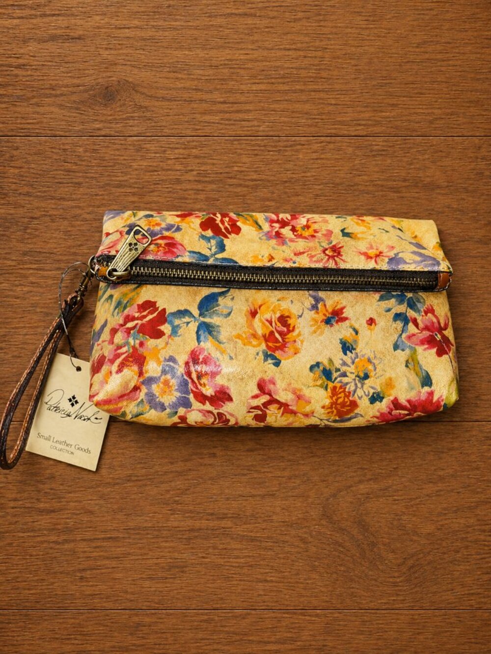 Patricia Nash Valerie Foldover Wristlet Aegean Bloom Floral Leather NWT